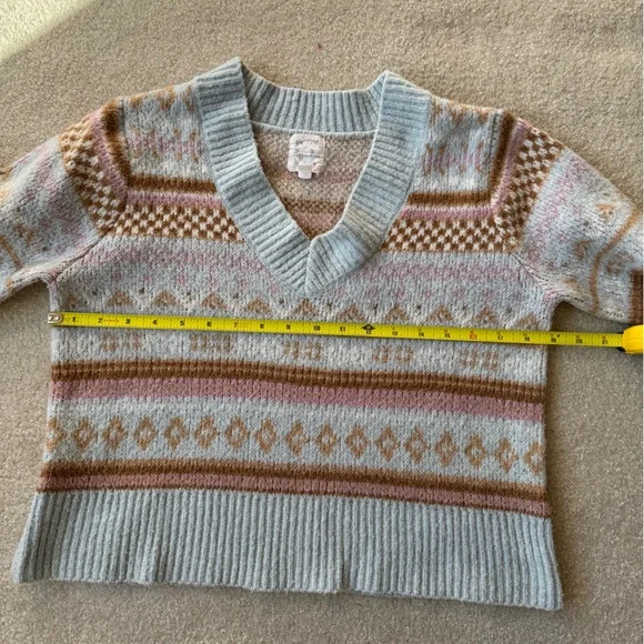 Hippie Rose Multicolor V-Neck Sweater - Picture 5 of 5